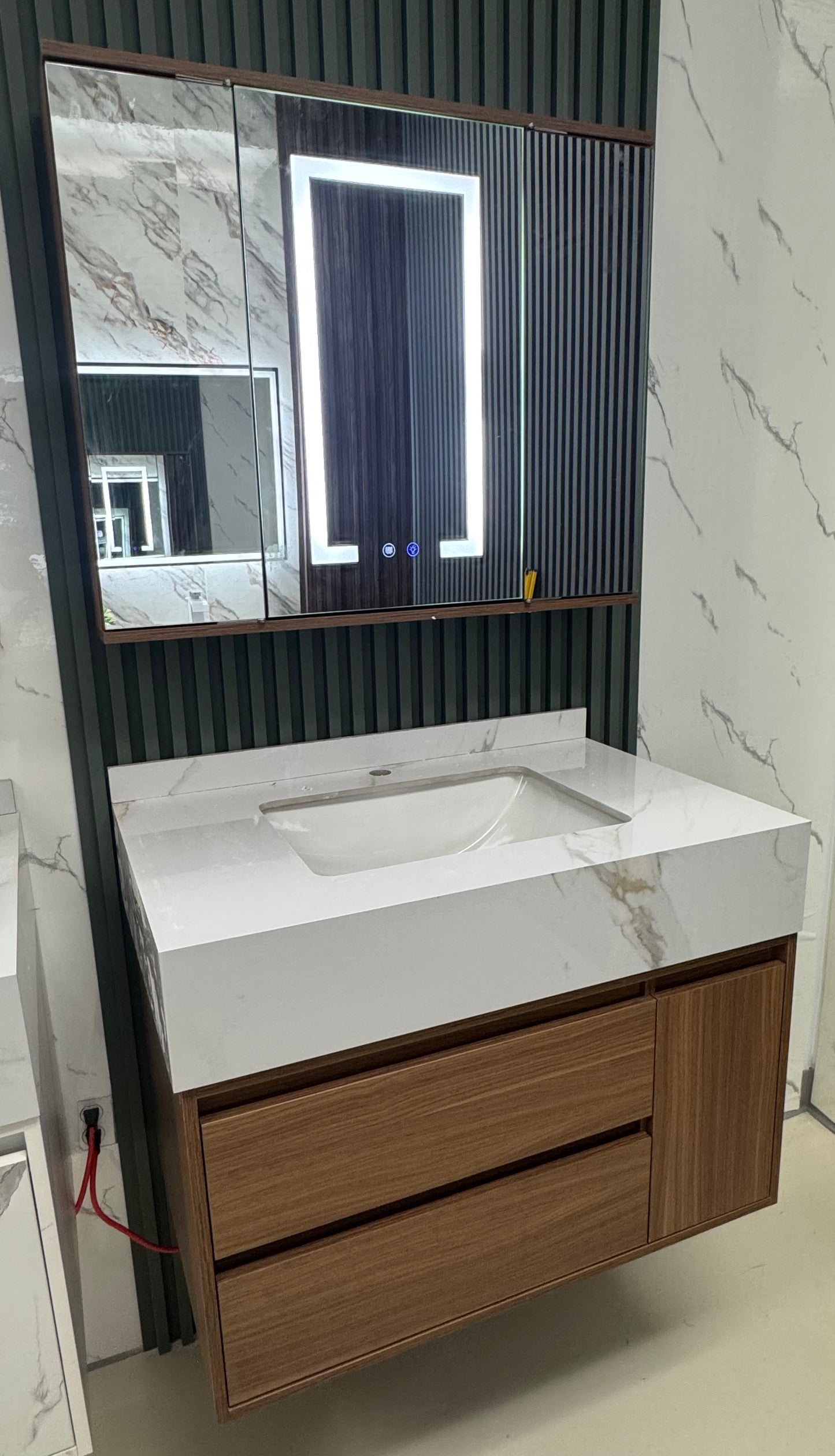 Vanity A 3180